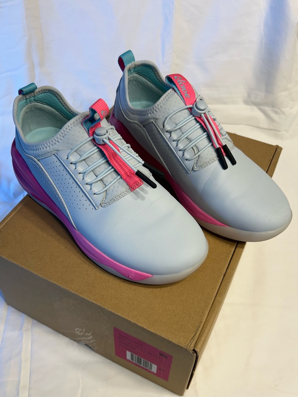 Clove sneakers. Great condition size 8
